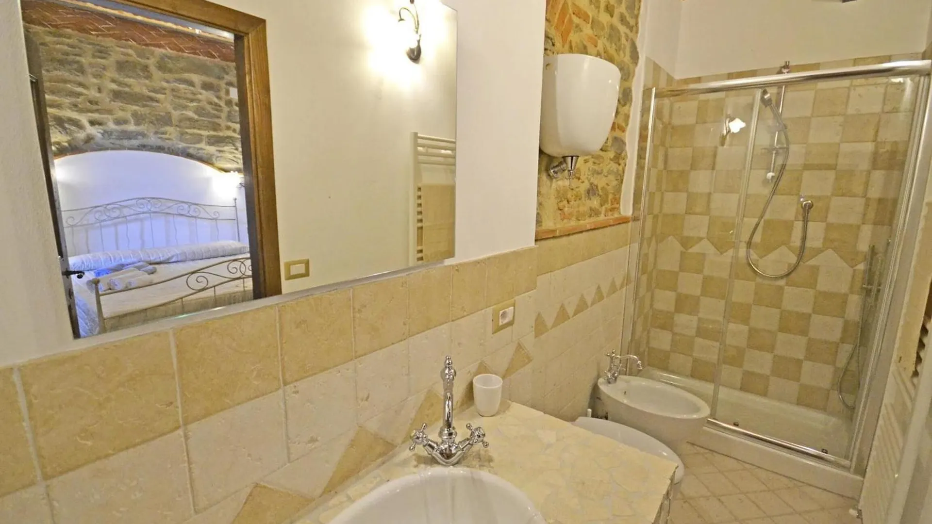 Appartamento Luna Cortona 0*,
