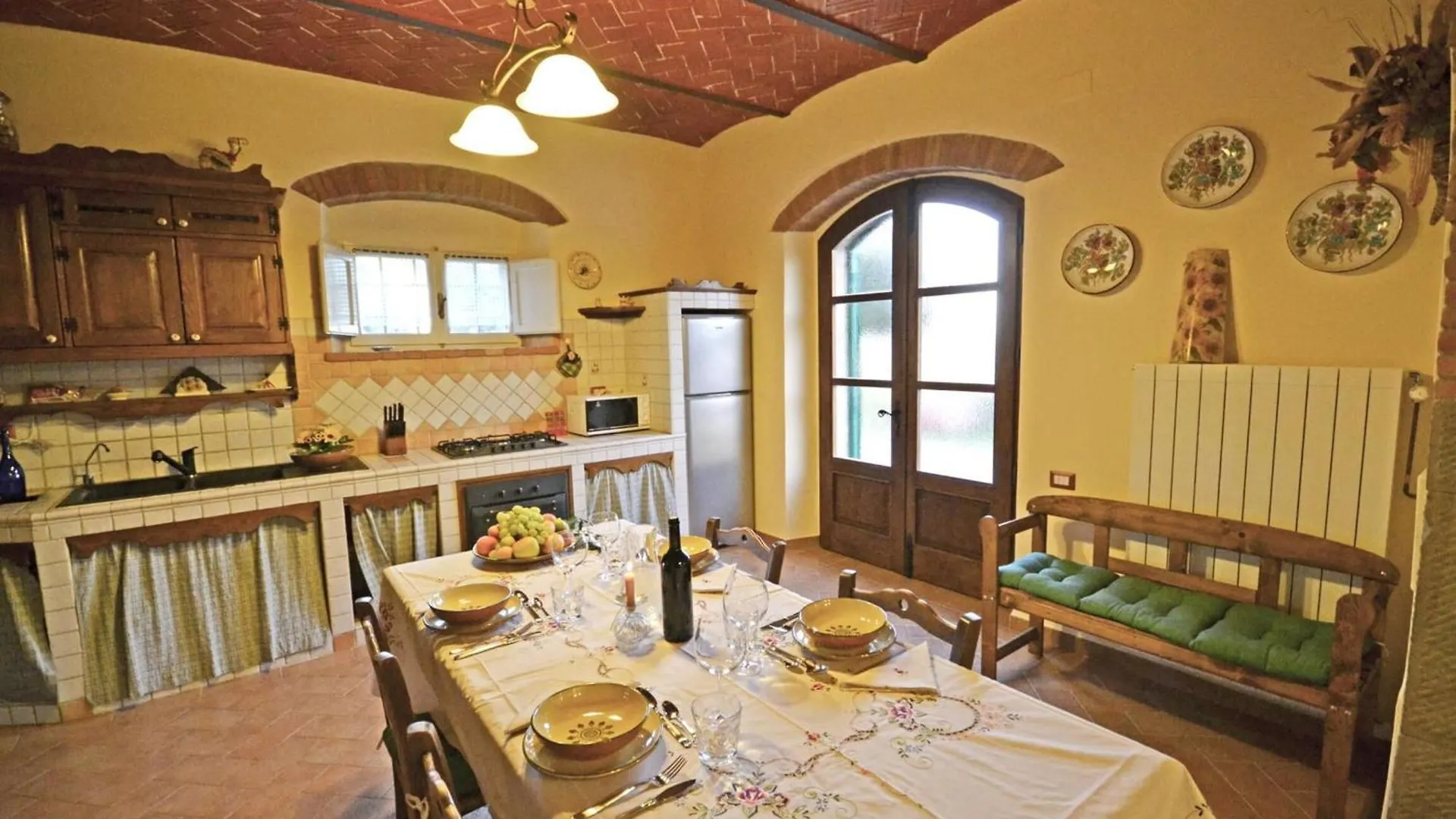 Appartamento Luna Cortona 0*,  Italy