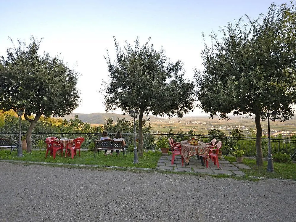 Appartamento Luna Cortona 0*,  Italy